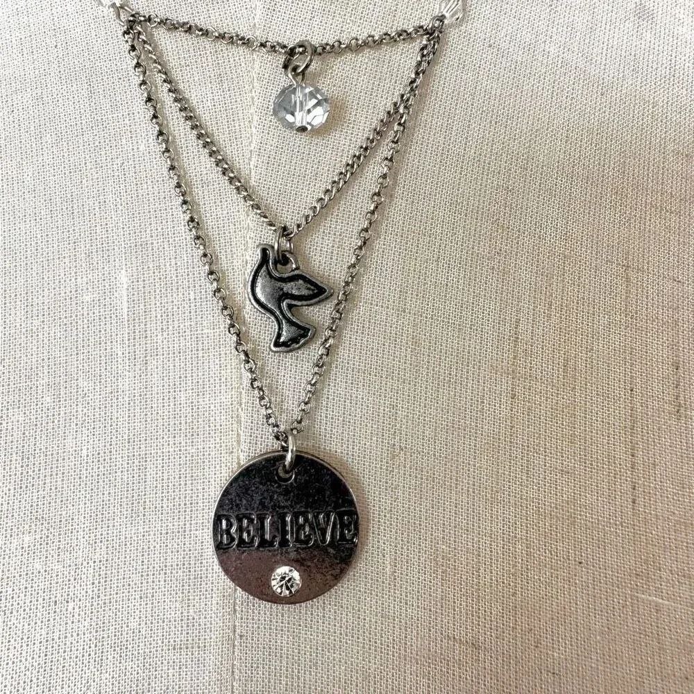 SM believe dove silver tone charm necklace